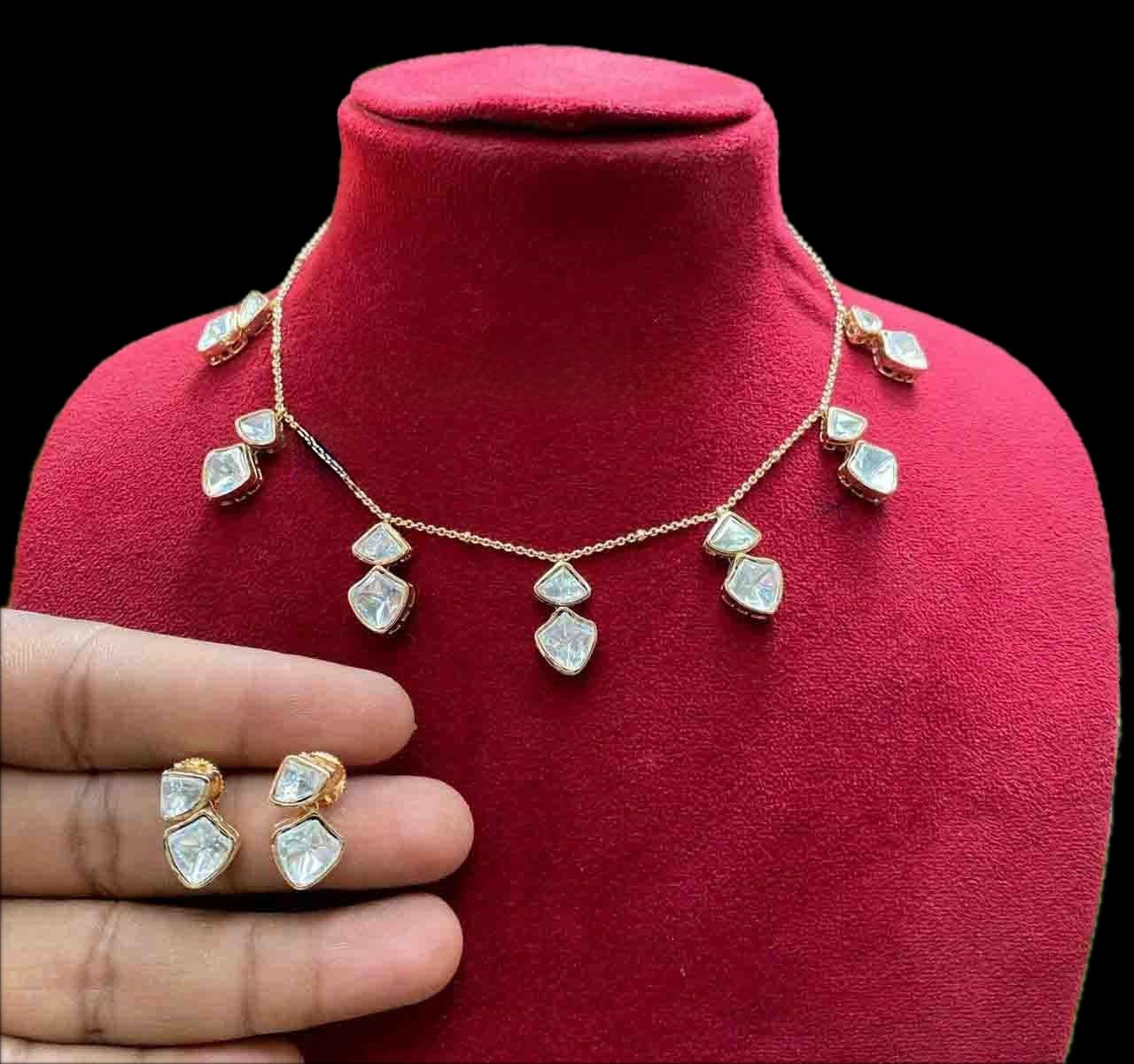 Minimal Kundan Drop Necklace Set