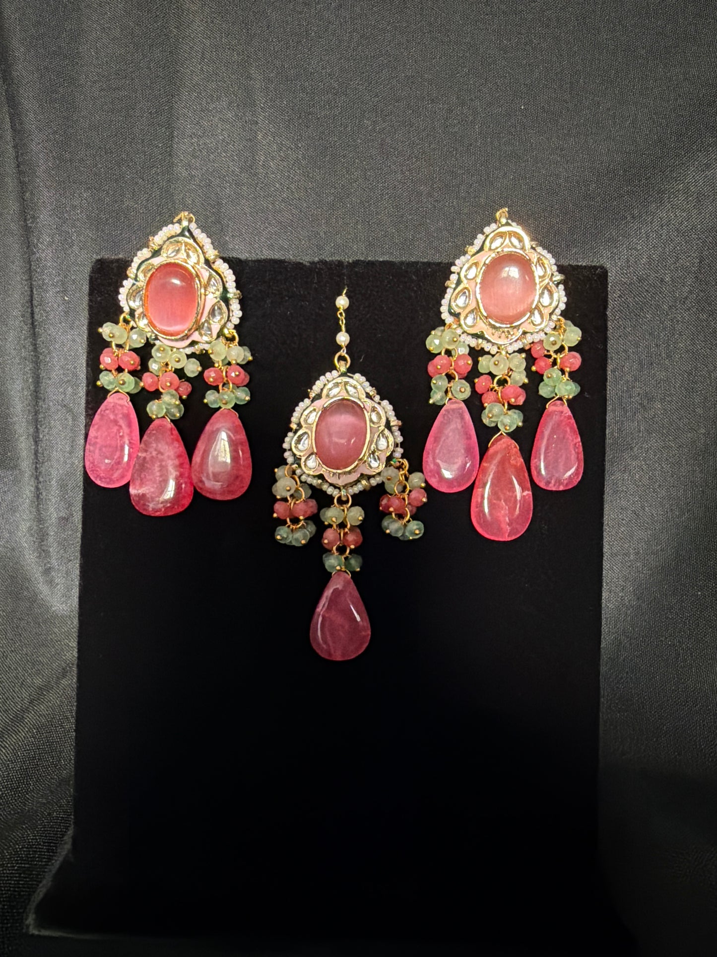 Stone Kundan Tikka and Earrings Set