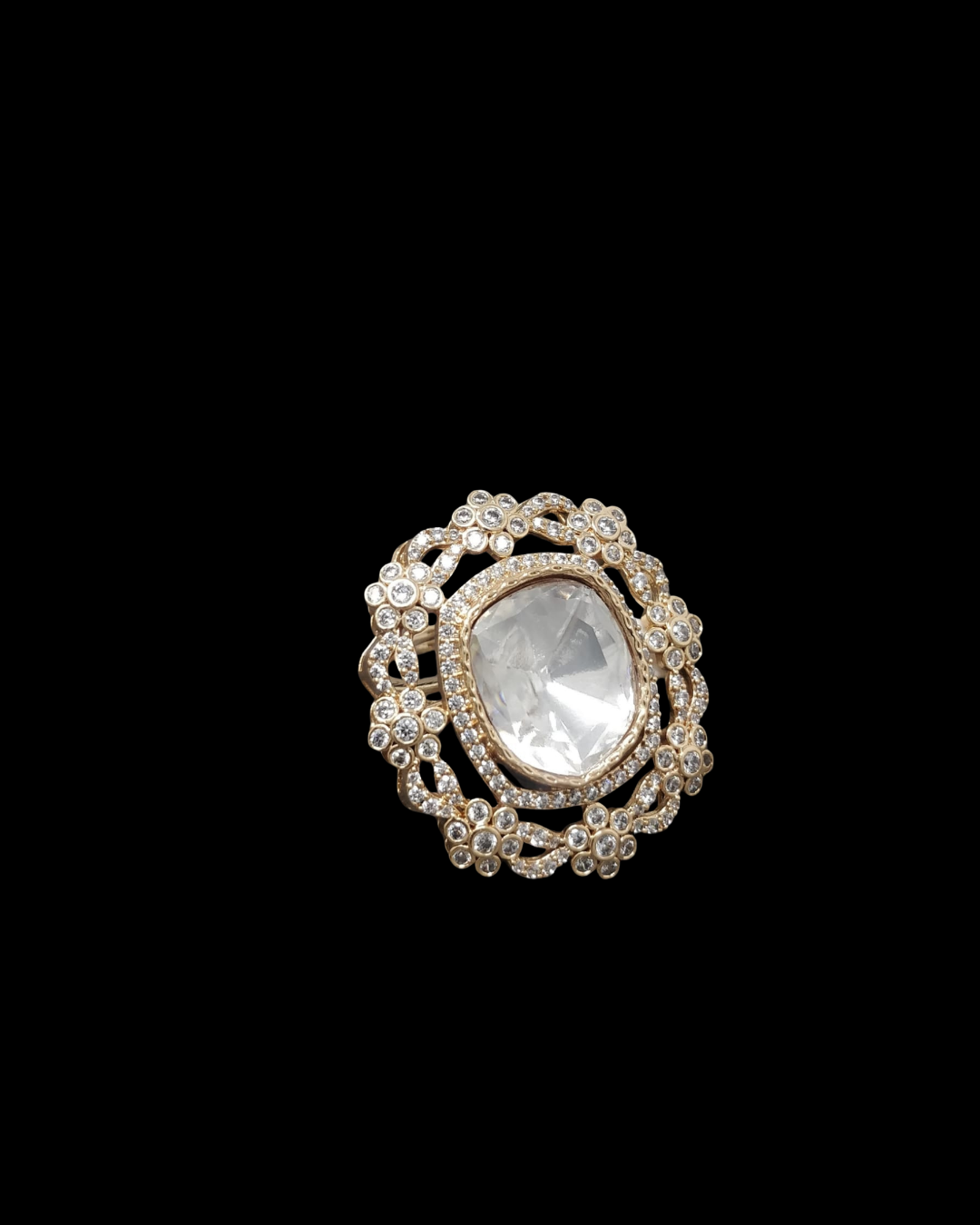 Oval Polki Halo Cocktail Ring