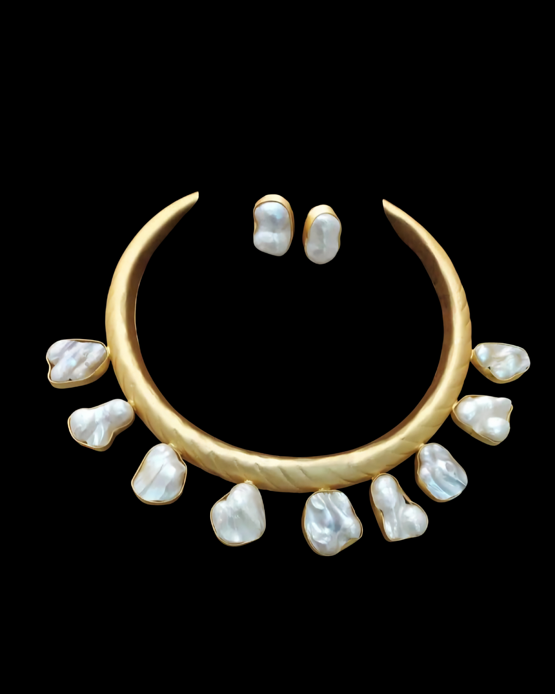 Gold Pearl Crescent Collar Necklace Set
