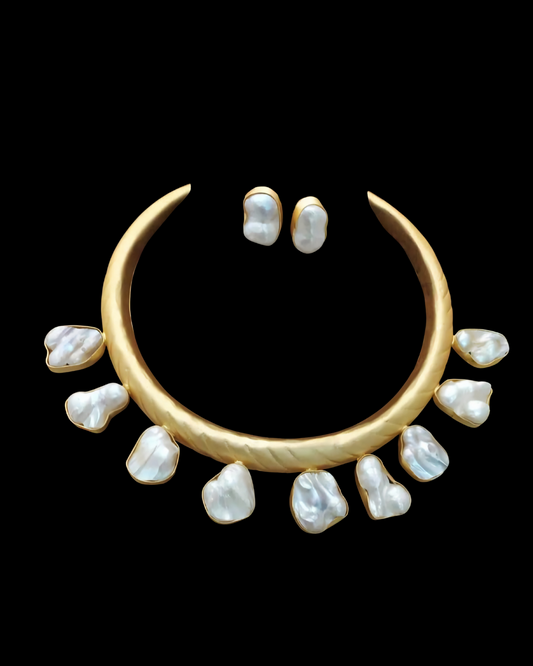 Gold Pearl Crescent Collar Necklace Set